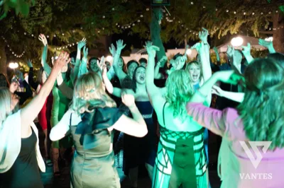 Serata a tema divertimento